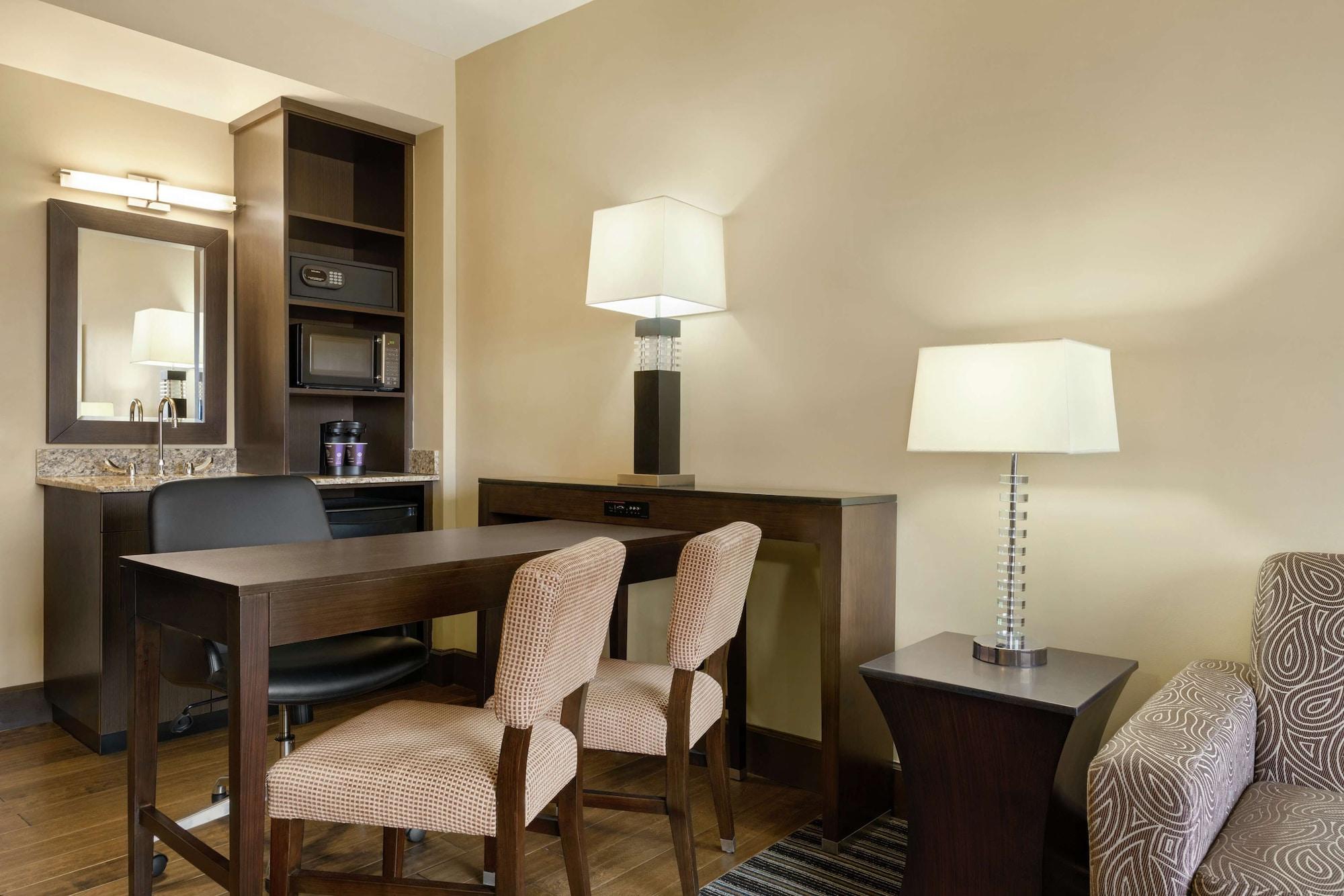 Embassy Suites By Hilton Salt Lake West Valley City Eksteriør bilde