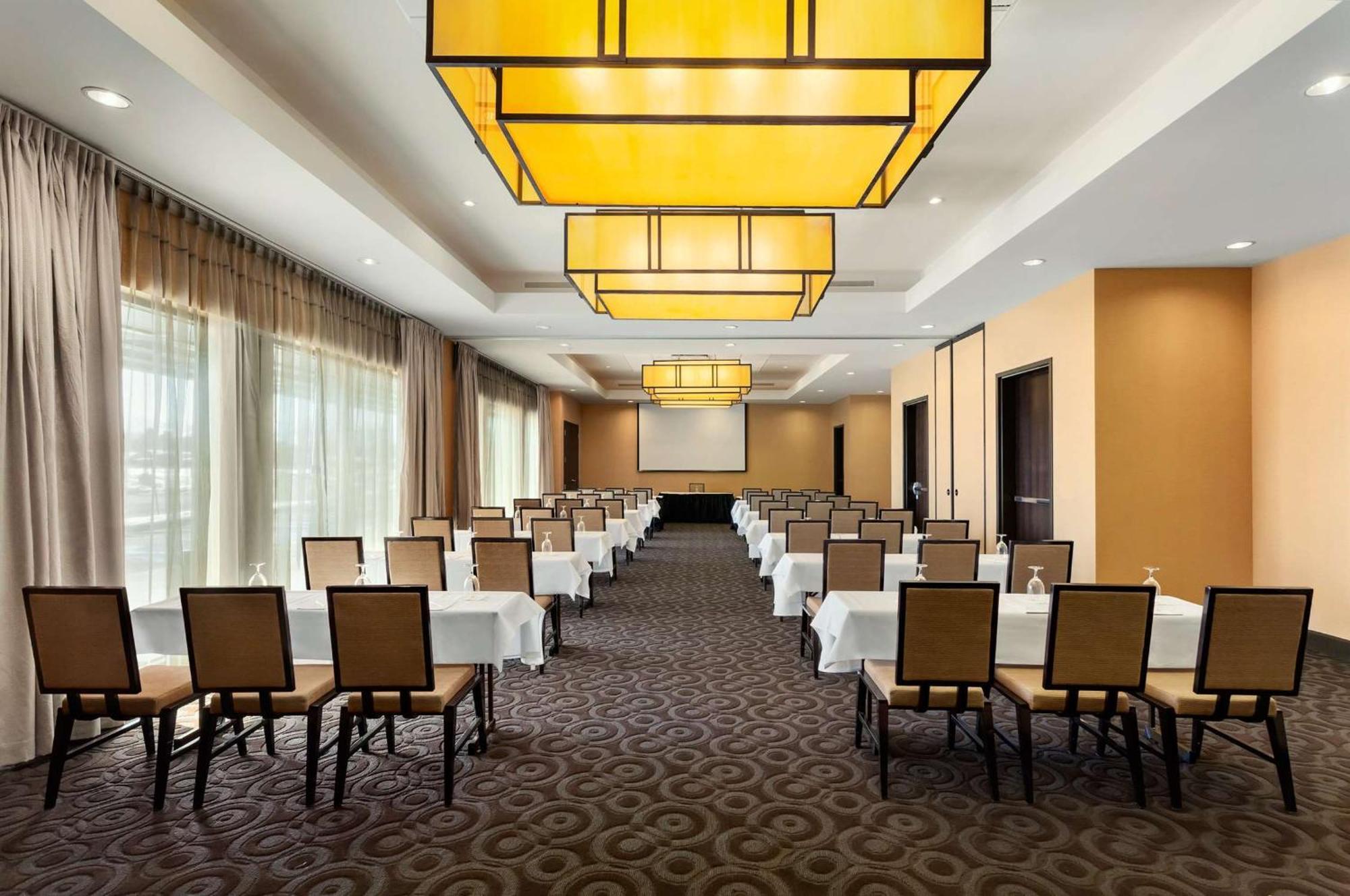 Embassy Suites By Hilton Salt Lake West Valley City Eksteriør bilde
