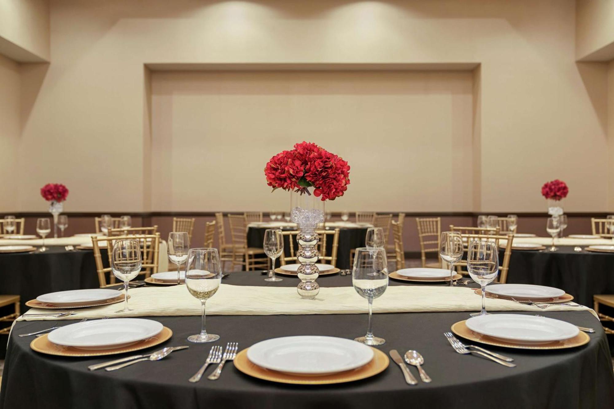 Embassy Suites By Hilton Salt Lake West Valley City Eksteriør bilde